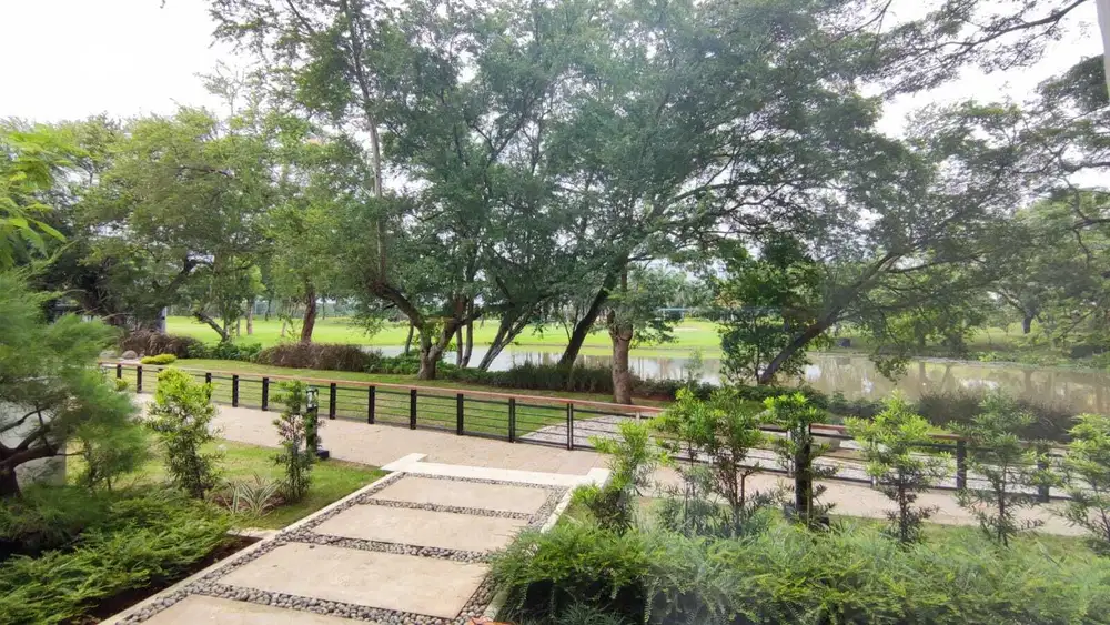 Rumah Paradiso Golf Villas Jababeka