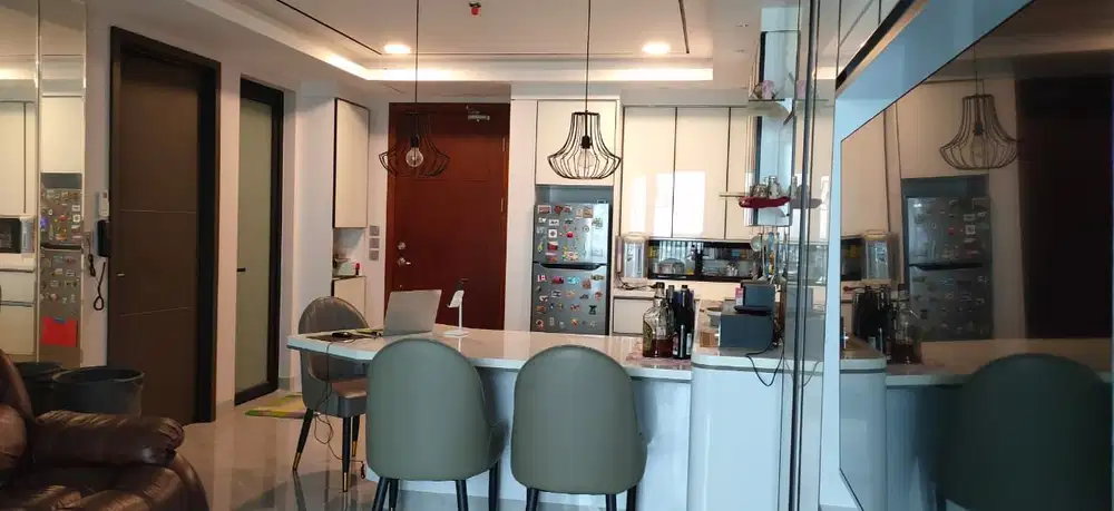 Apartemen di The Reiz Condo