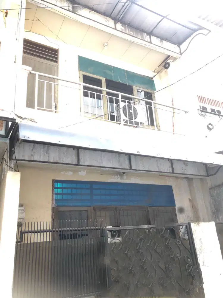 DIJUAL RUMAH TINGGAL 2,5 LANTAI KAWASAN JELAMBAR GROGOL