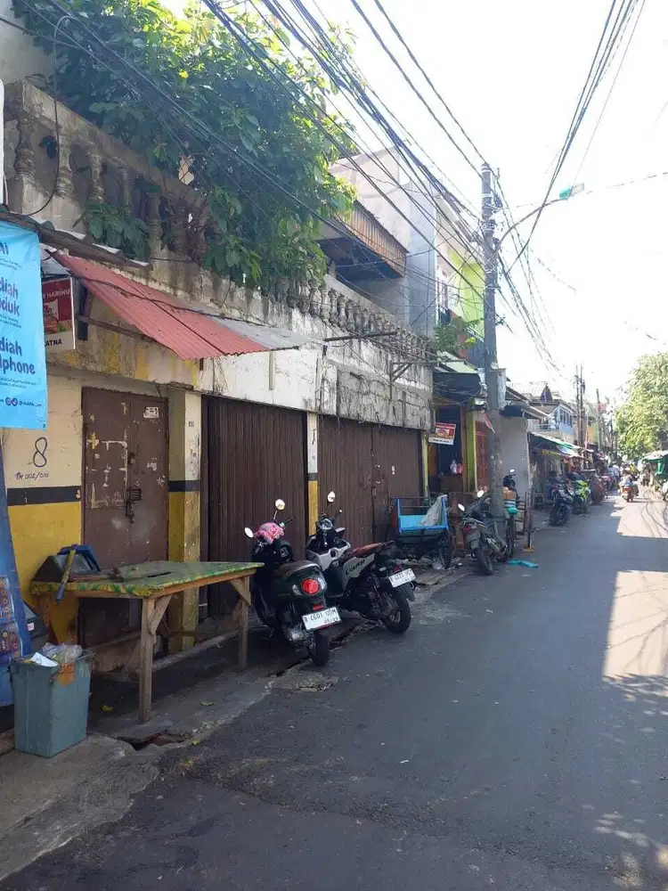 Dijual Rumah Lokasi Strategis di Kampung Bahari, Jakarta Utara