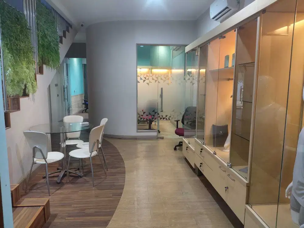 Disewakan ruko sunter dalam komplek