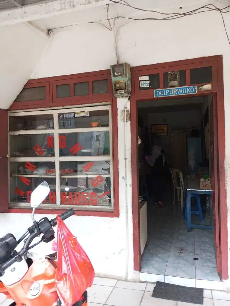 Ruang Usaha ex rumah makan di TKI 1