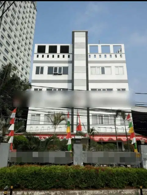 Gedung kantor full tenant Di palmerah jakbar