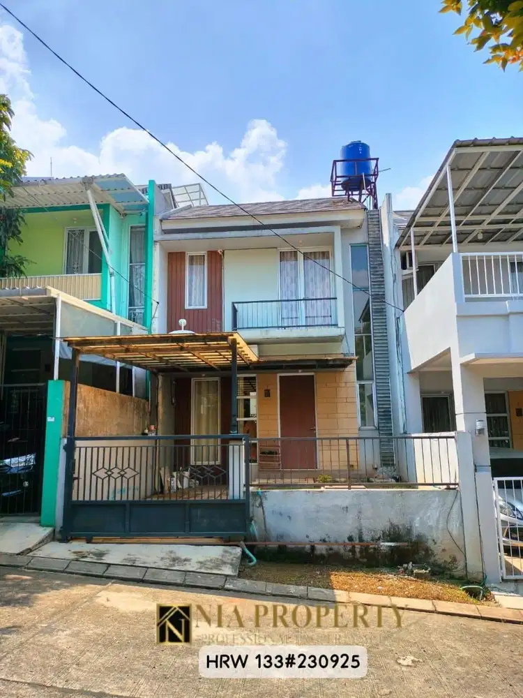 RUMAH 2 LANTAI, BANGUNAN KOKOH & TERAWAT DI BUKIT GOLF RIVERSIDE CIBUBUR, DEKAT TOL