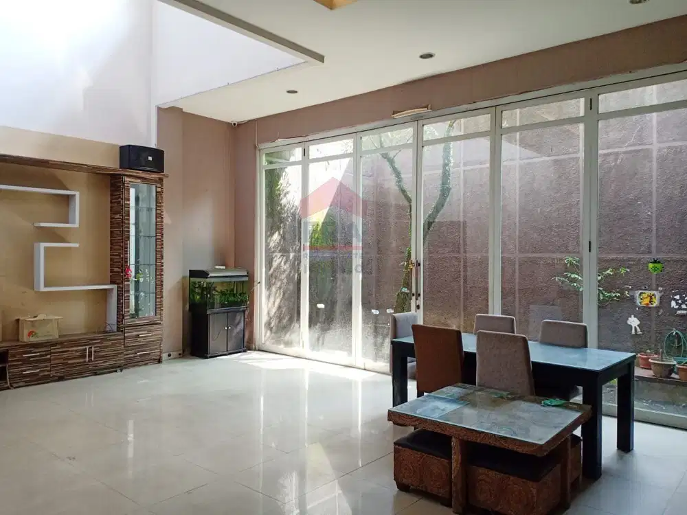 Disewakan rumah 2 lantai Mekar Wangi cluster favorit