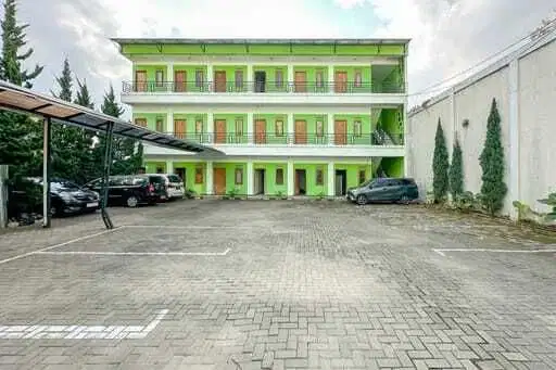 HOTEL AKTIF DI JALAN RAYA LEMBANG BANDUNG
