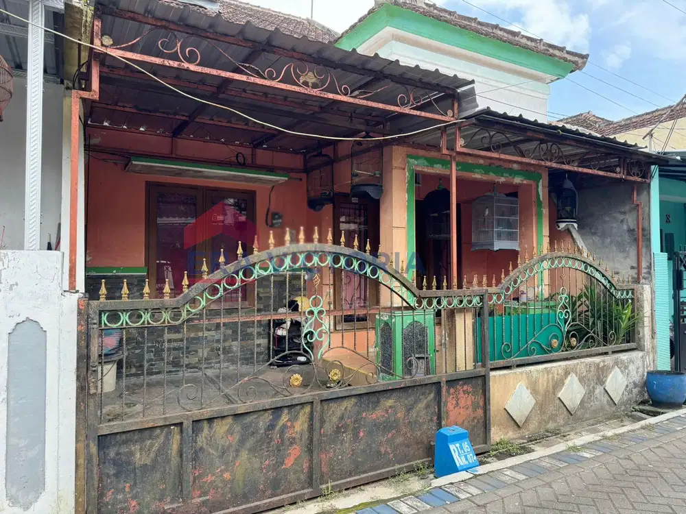 Rumah Jual One Gate Sistem Suasana Nyaman Harga Murah