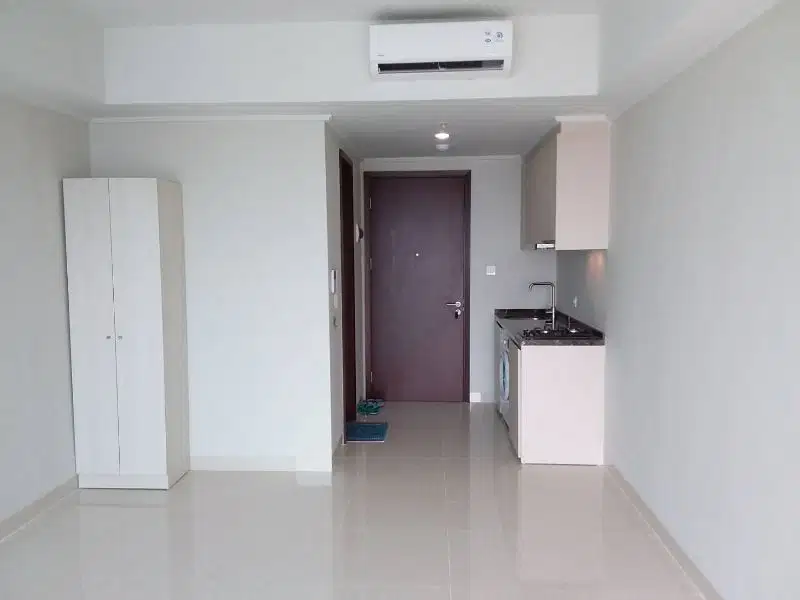 Dijual Cepat Apartemen Green Sedayu Semi Furnish