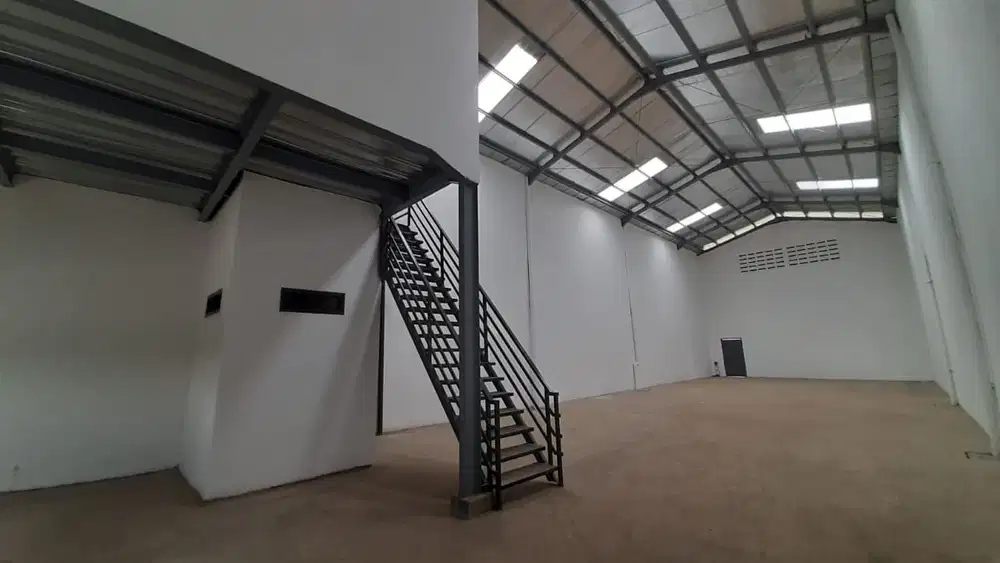 Jual / Sewa Gudang Baru Di Jl Kopo, Bandung Selatan, Akses Tol Kopo