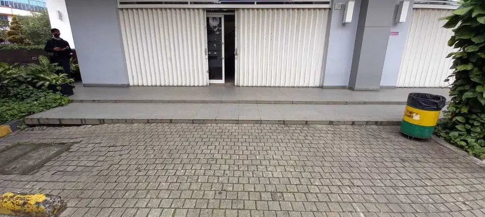 Dijual Shophouse di Apartement Thamrin Residence Kondisi Tersewa