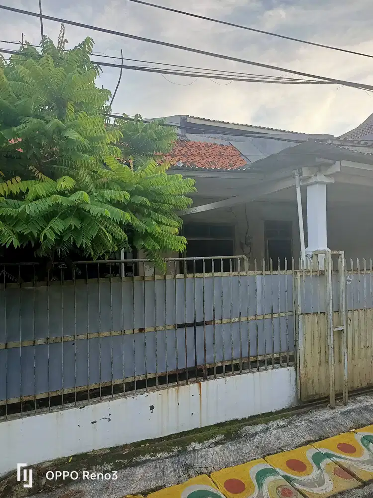 Jarang Ada!! Turun Harga Rumah Cocok Untuk Rumah Kost Di Bungur, Jakarta Pusat