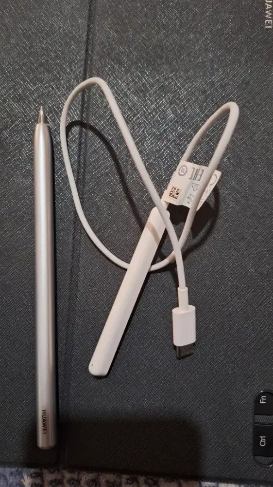 Keyboard dan Pencil 2nd generation Huawei Matepad 11 2021