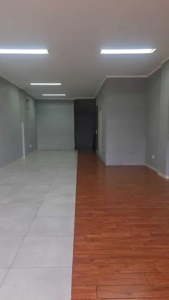 Ruko 4 lantai siap pakai di summarecon bekasi