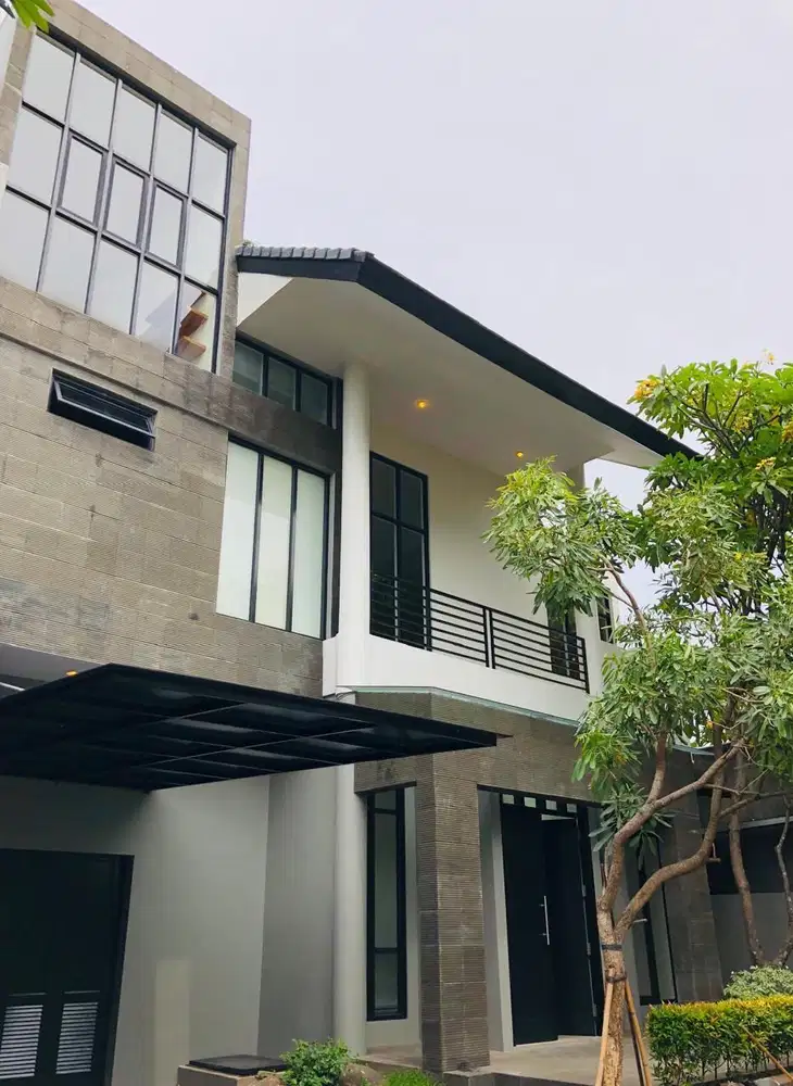 Rumah Bagus Siap Huni Dalam Cluster Di Area Bangka Jaksel