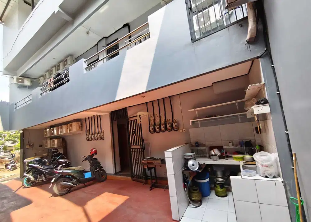 INVESTASI PASTI CUAN! DIJUAL KOST RAMAI MAHASISWA MERCU BUANA MERUYA