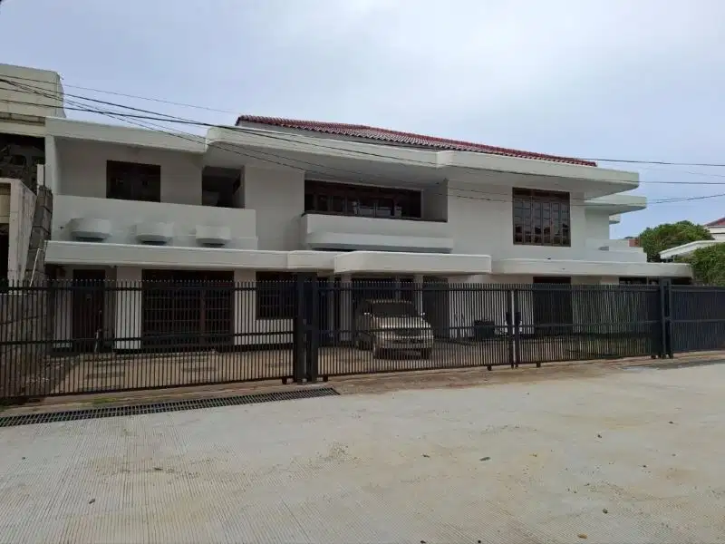 Disewakan rumah cocok untuk kantor maupun  gudang sunter