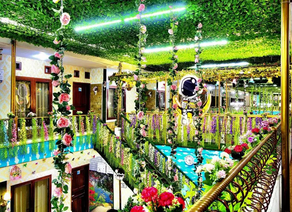 Dijual ex hotel di jalan buah batu