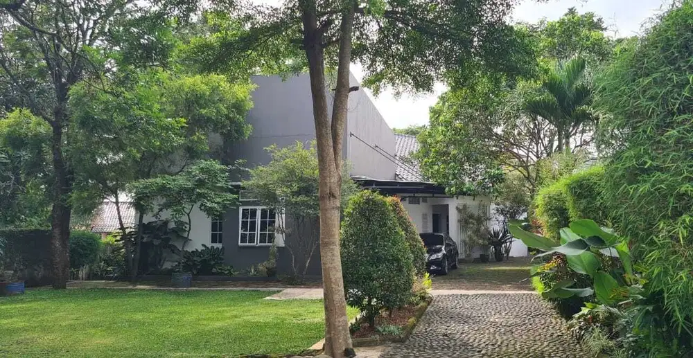 Rumah Fully Furnished Rasa Villa di Mulyaharja Bogor Selatan