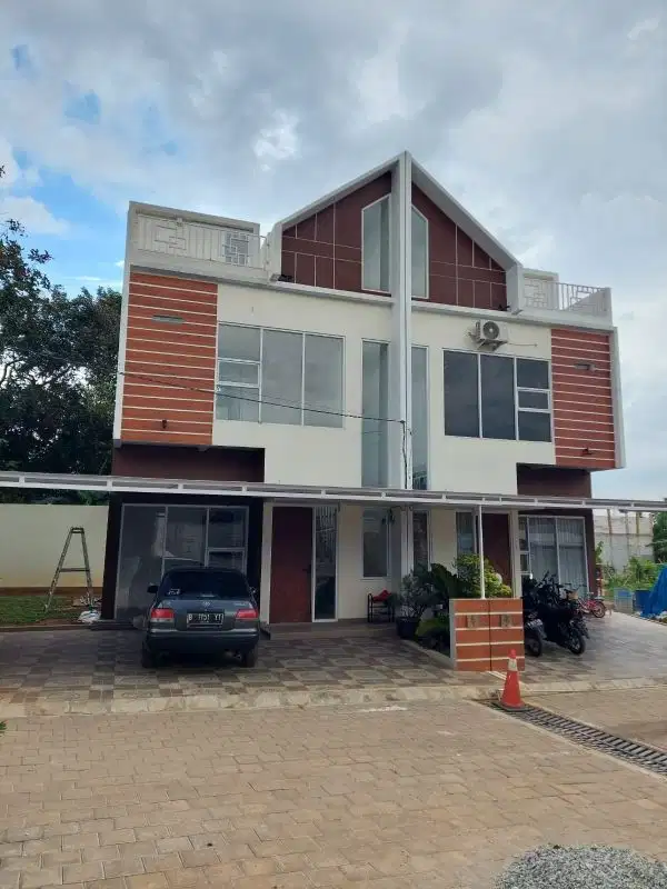 D'BALE TOWN HOUSE CIMUNING ADA 1 LANTAI & 2 LANTAI