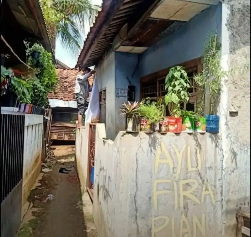 Rumah Dijual Murah Banting Harga Di Pondok Aren Tangerang Selatan