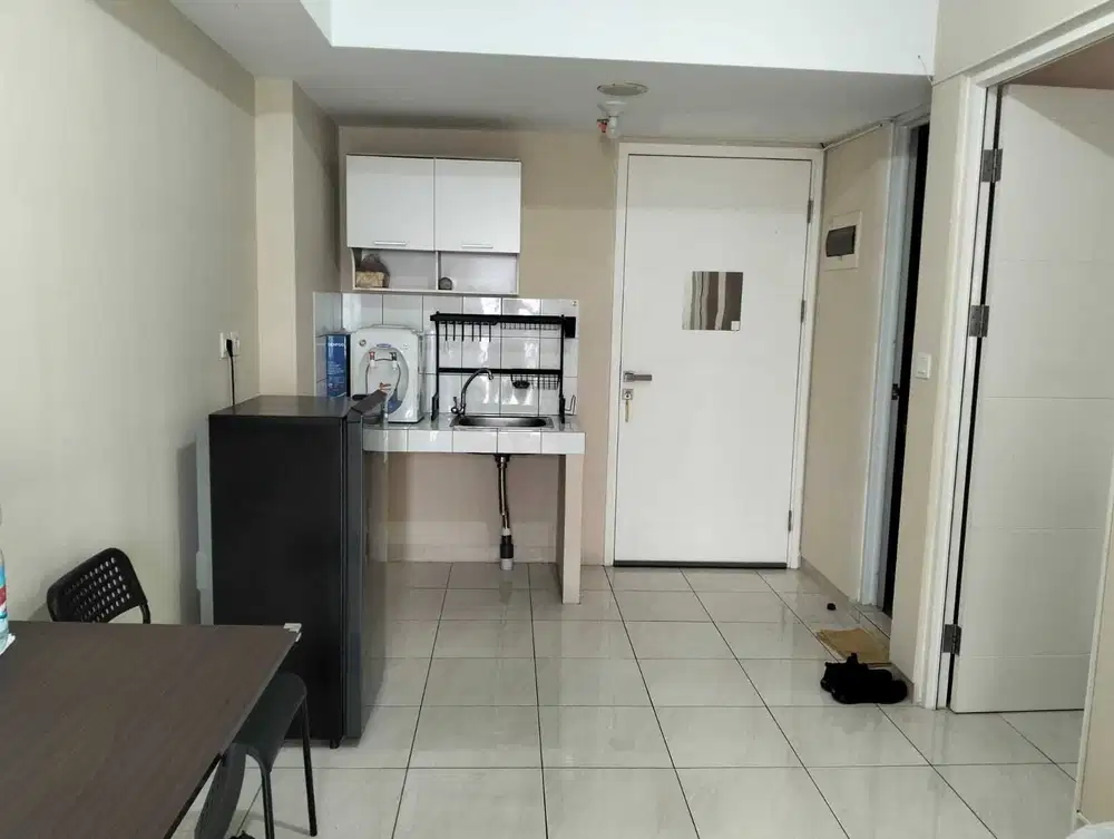 disewa 2br furniture apartemen springlake Summarecon Bekasi utara.