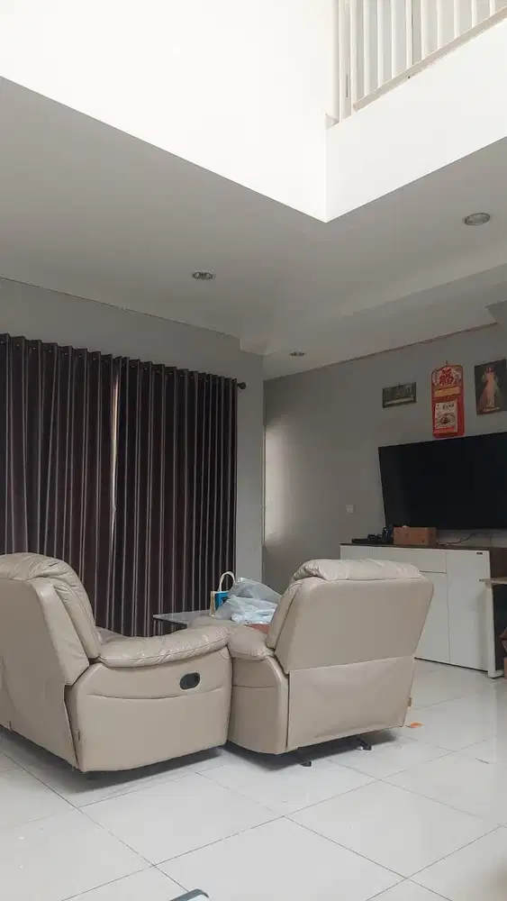 Rumah Full Furnished The Riviera Metland Puri 2 Lantai Siap Huni