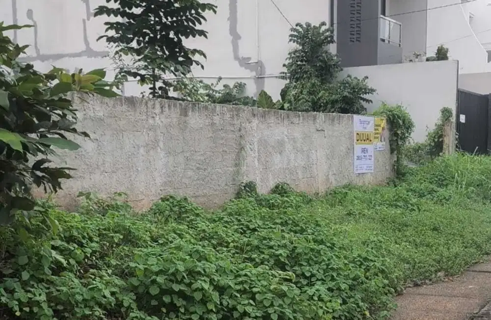 KAVLING HUK TAMAN VILLA MERUYA DENGAN LOKASI PREMIUM  SIAP DIHUNI