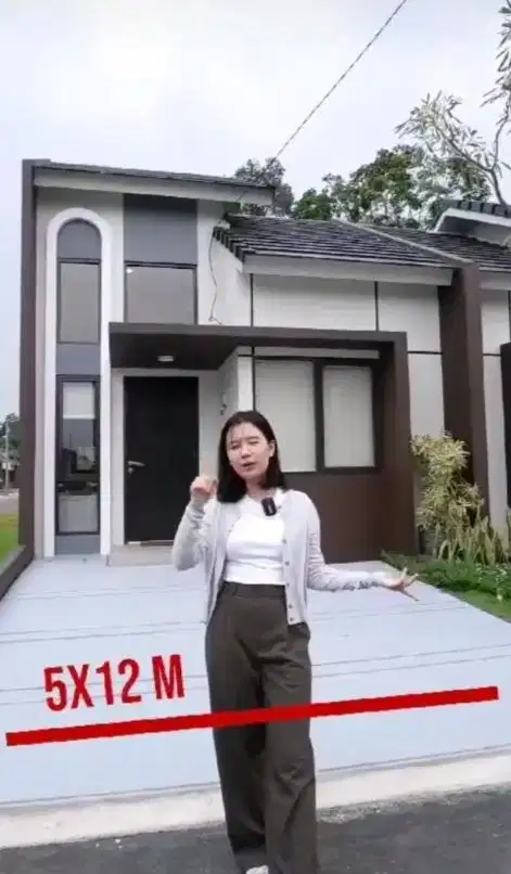 Amara Village Parung Panjang Fasilitas ada Lap tennis dan Kolam Renang