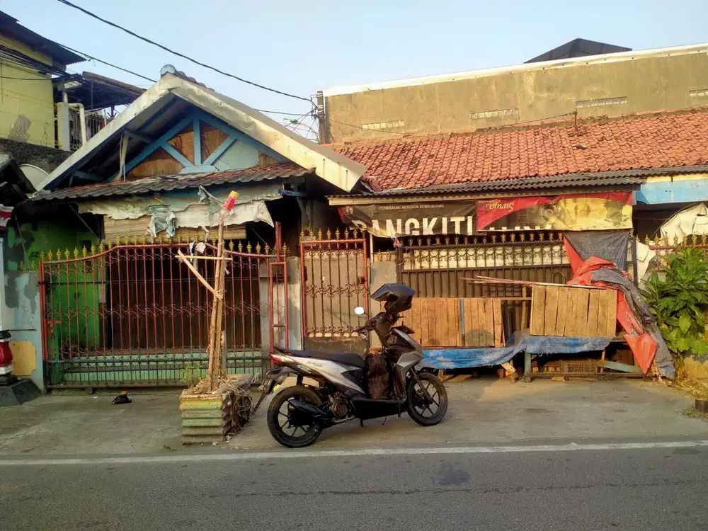 Dijual Cepat! Rumah + Kios Pinggir Jalan di Semper – Nego Sampai Deal!