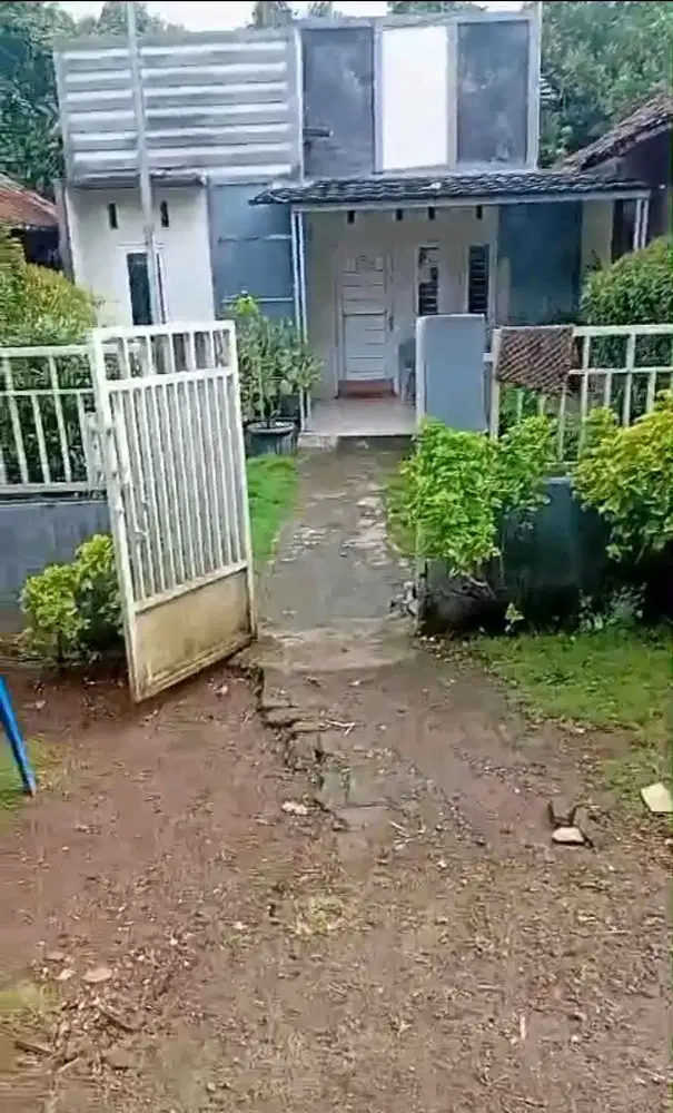 Rumah di calincing palima kota serang banten