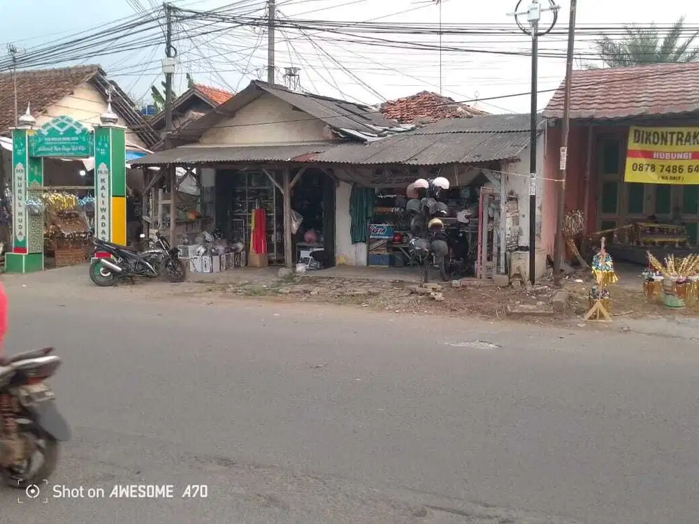 Jual 2 kios tempat usaha dan rumah