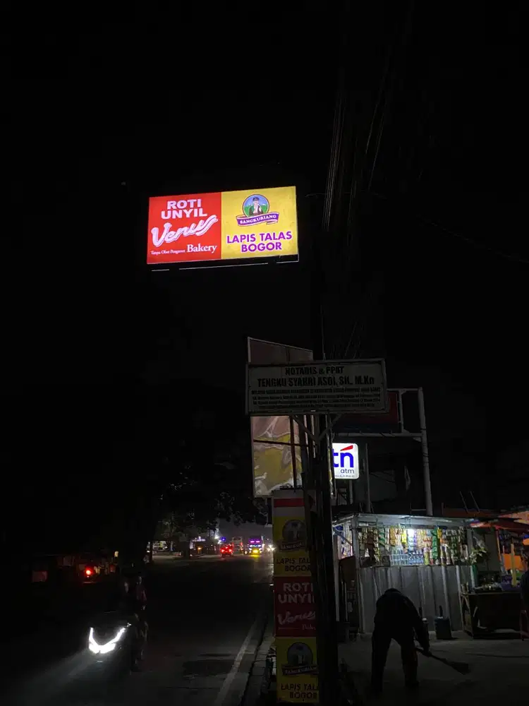 Huruf timbul//papan nama//neon box//reklame//acrylic//murah