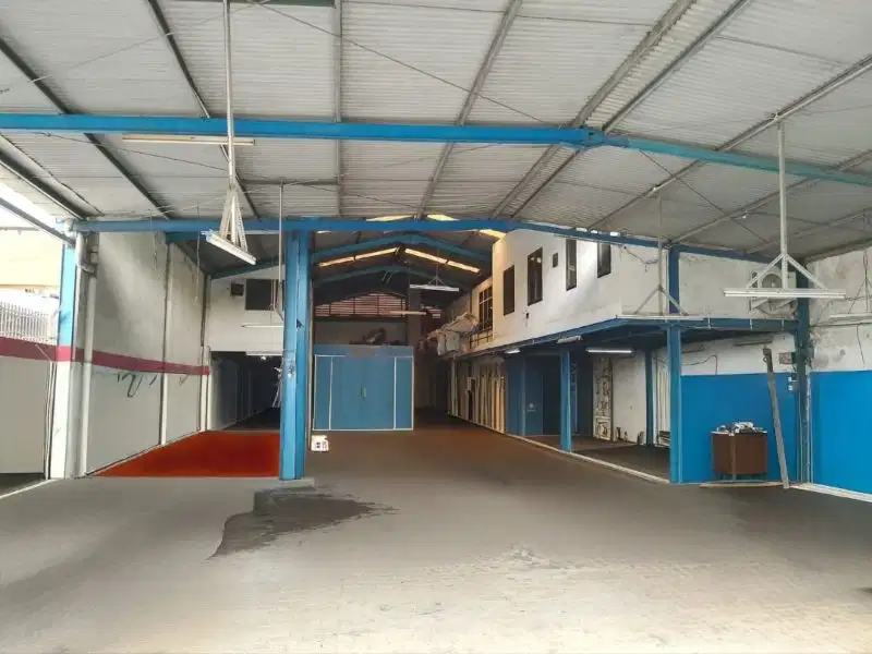 Disewakan gudang pinggir jalan sunter