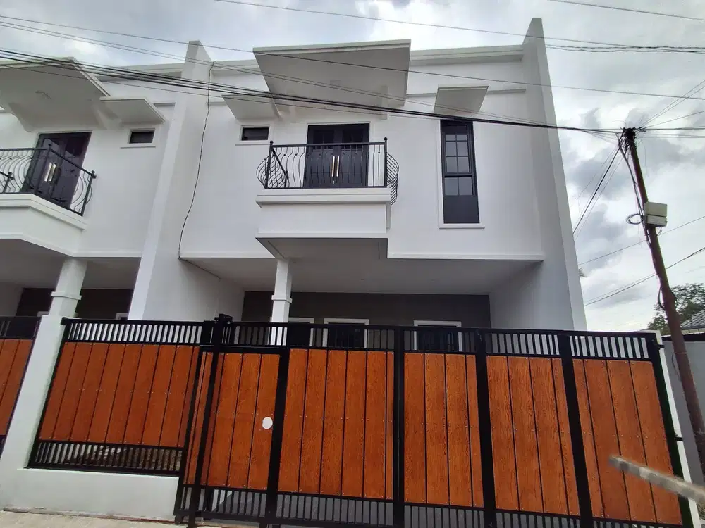 Rumah Elegan Dua Lantai di Ciomas – Hunian Idaman dengan Desain Modern