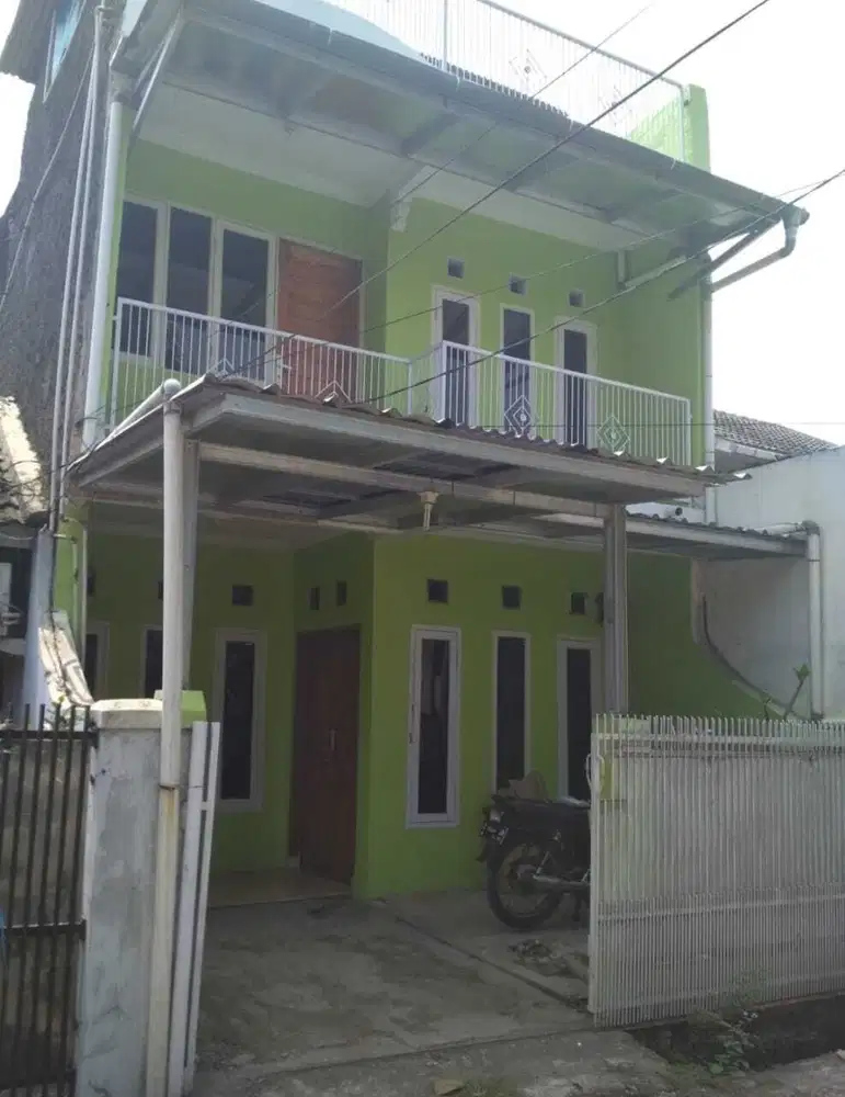 Disewakan rumah 2 lantai dekat Universitas Telkom