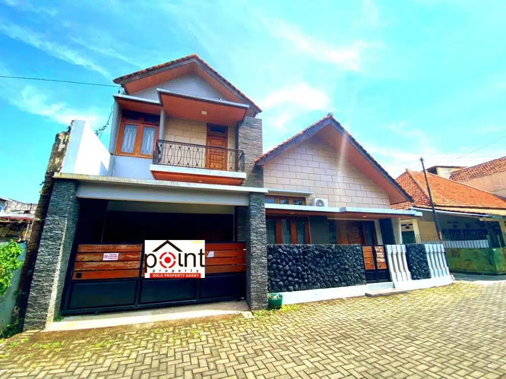 Rumah Mewah 2Lt Plus Furnish Tengah Kota Solo
