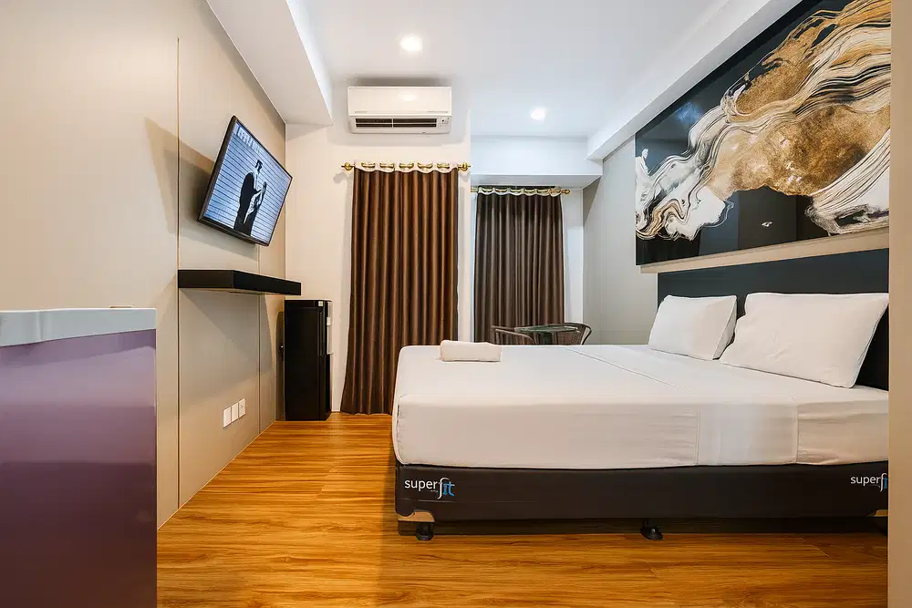 Jual Delft Apartemen CPI Losari Full Furnish Hadap Kolam Renang