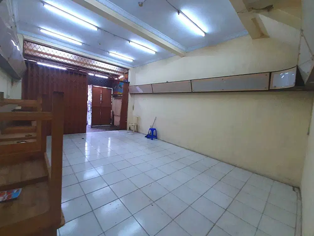 DIJUAL RUKO SERBAGUNA 3 LANTAI JUAL CEPAT HARGA TERMURAH DI MENCENG