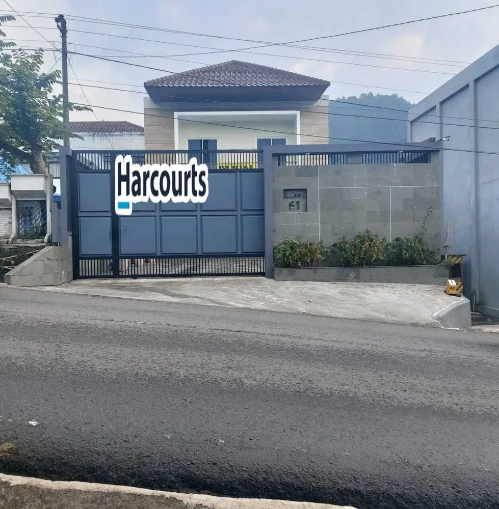 Villa Mewah Minimalis Modern di Jalan Lawu Tawangmangu Solo