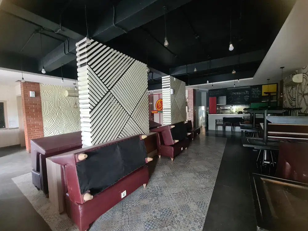 RUKO GANDENG 3 KEBON JERUK EX RESTAURANT STRATEGIS DEKAT AKSES TOL