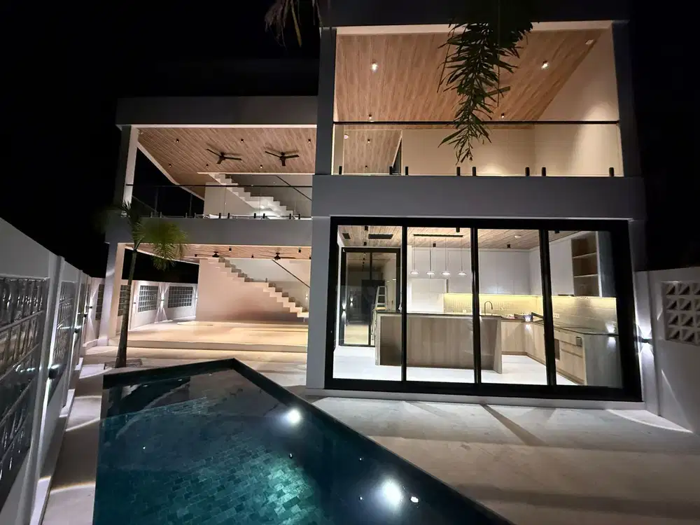 Villa Mewah Smart & Hemat Energi | 5BR | Tumbak Bayuh – Pererenan |