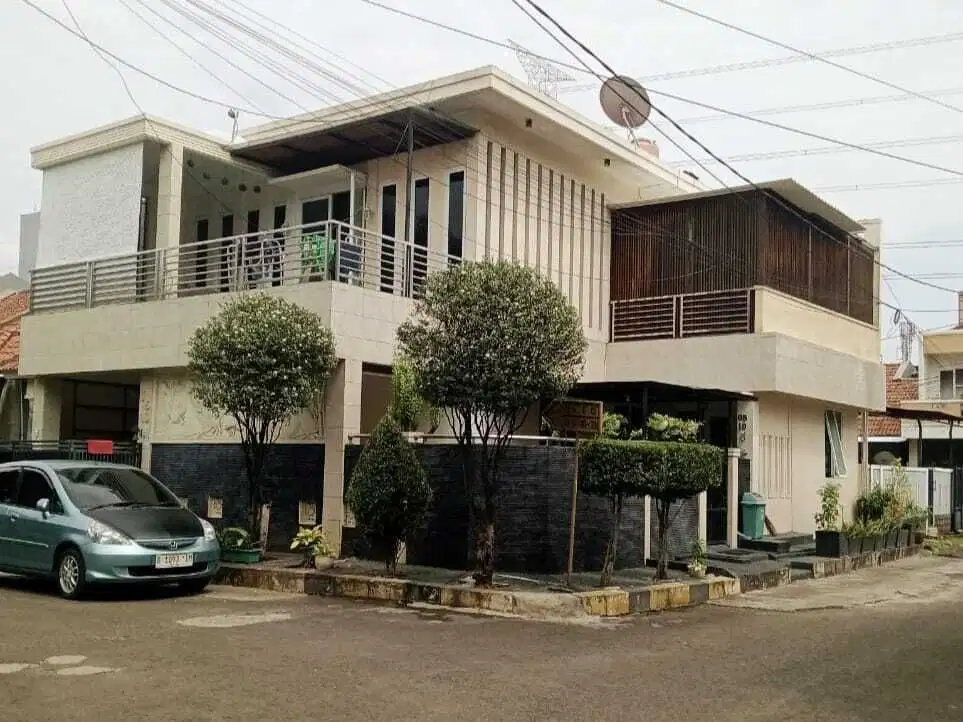 RUMAH METRO PERMATARUMAH METRO PERMATA BANGUNAN HUK MODERN 2  LANTAI