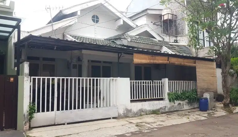 Disewakan Bintaro Jaya Jl.Mertilang Sektor 9