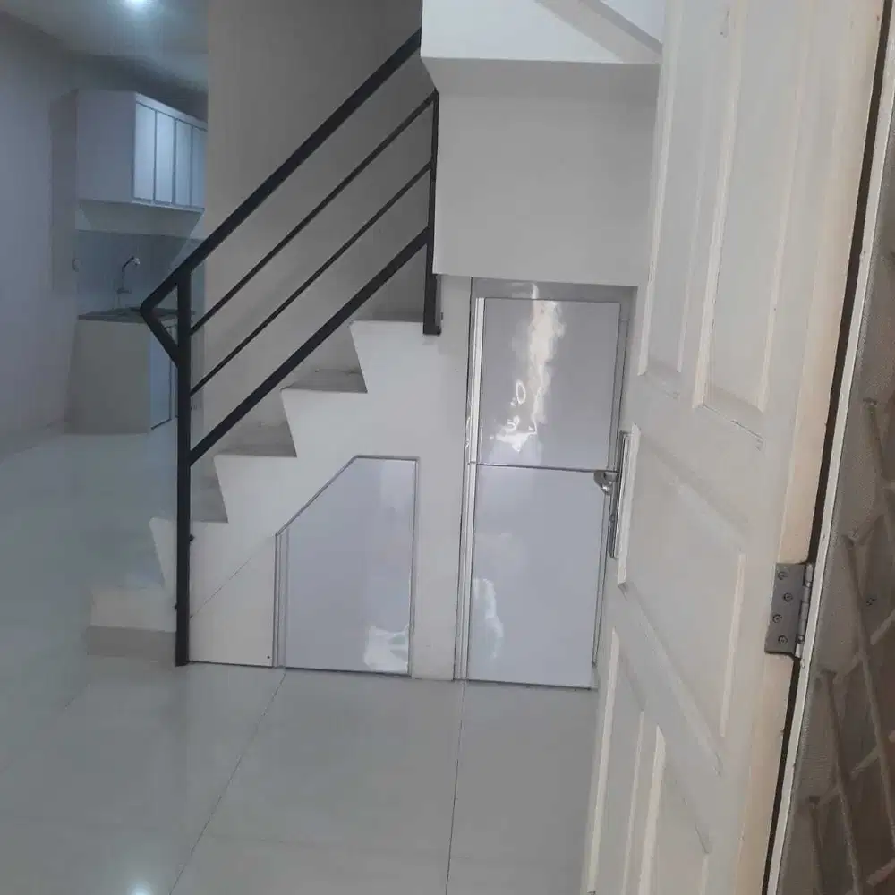 Rumah bagus palem lestari 2 kamar