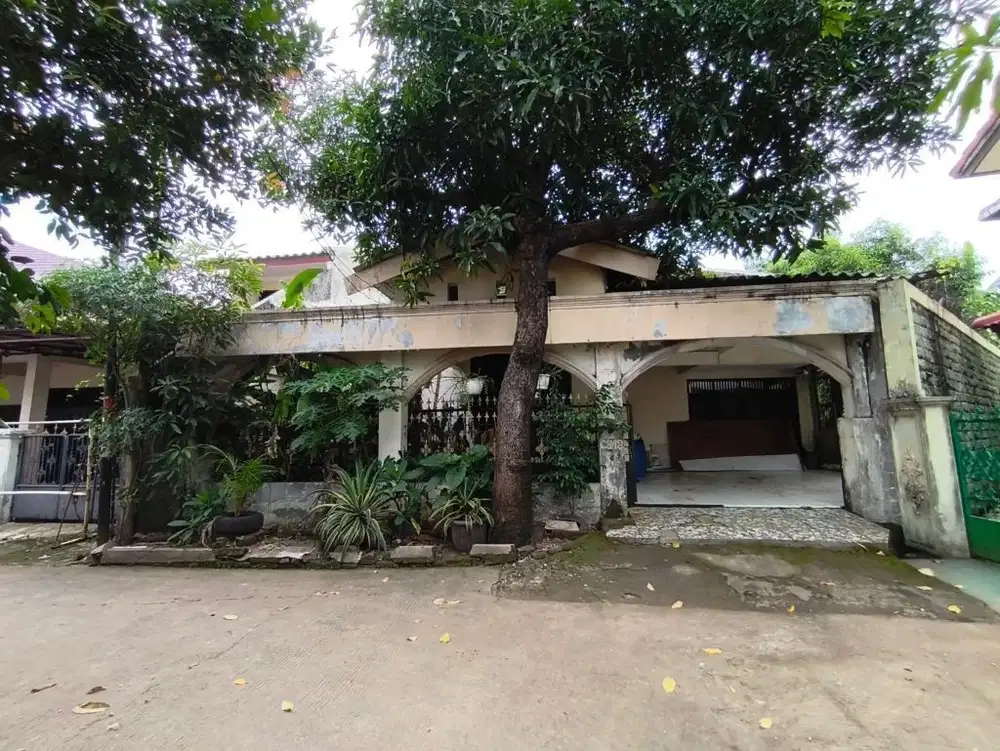 Rumah Luas di Komplek Pertamina Jatimakmur Bekasi