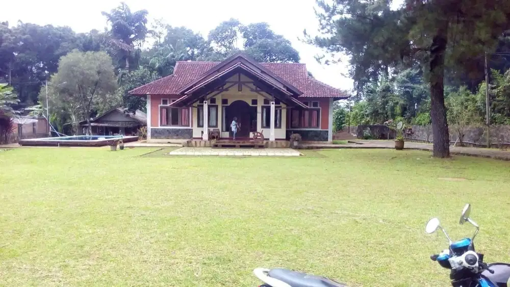 Villa View Gunung Dengan Kolam Renang Di Megamendung