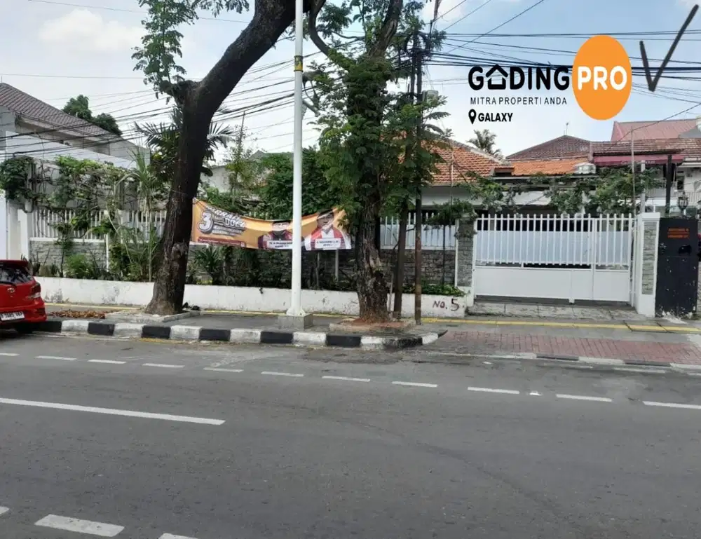 Dijual Cpt Rumah Area Exclusive LT 528 M2 Tebet Jakarta Selatan