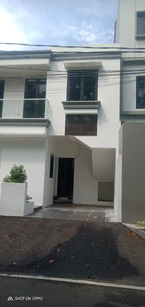 Dijual Rumah Baru Minimalis Modern di Cempaka Jakarta Pusat