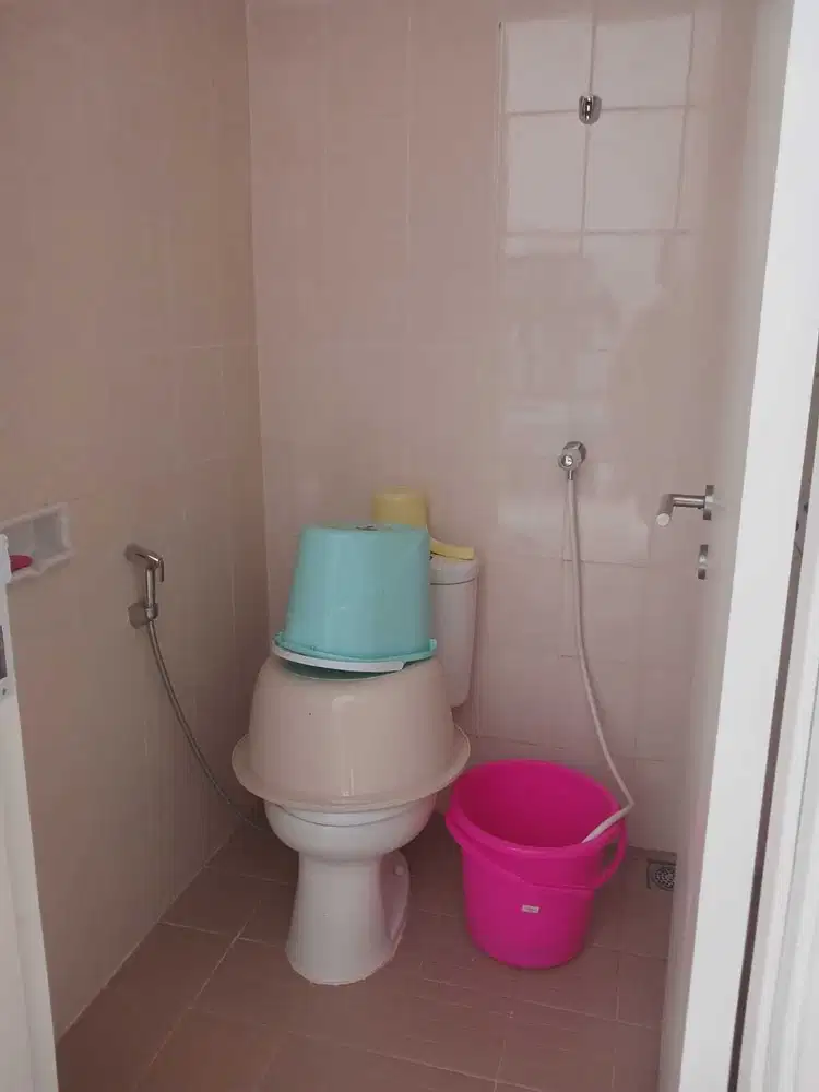 Rumah minimalis di Green River view Tanjung bunga Bisa over kredit