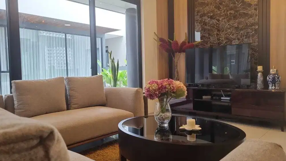 Rumah Mewah Baru Full Furnished Siap Huni Di Spatirasmi KBP